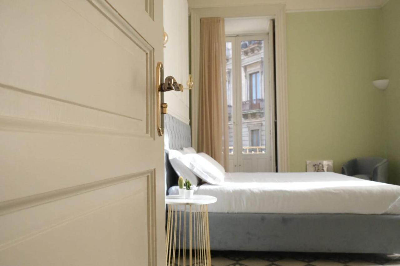 Toscano Palace Luxury Rooms Catania Exterior photo