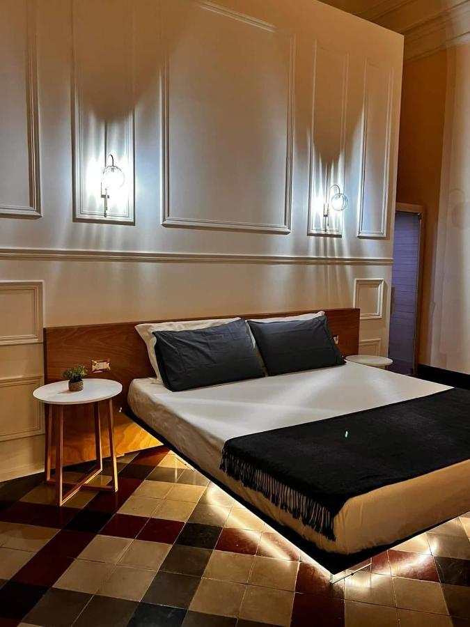 Toscano Palace Luxury Rooms Catania Exterior photo
