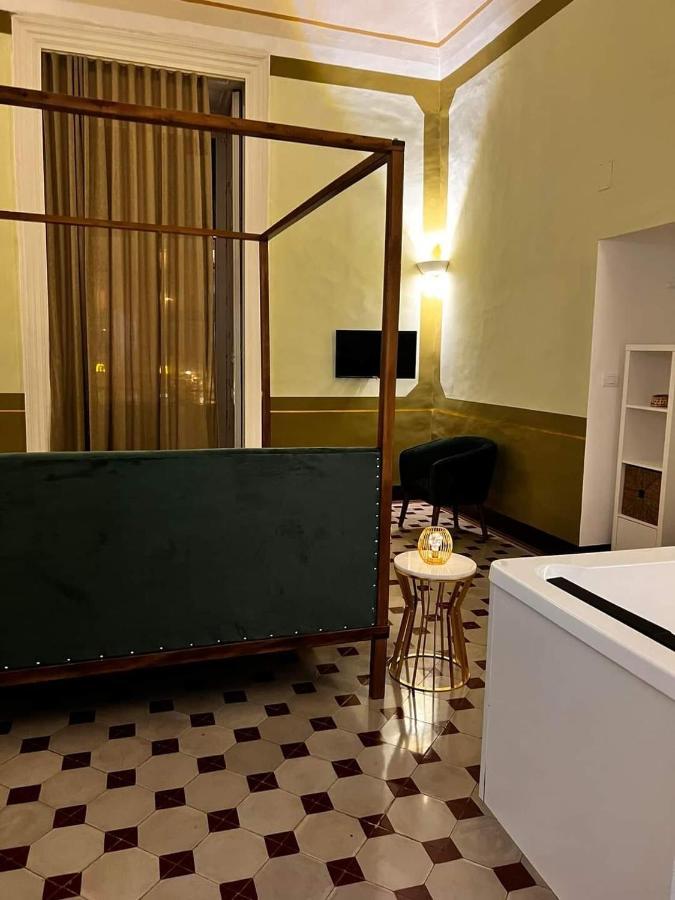 Toscano Palace Luxury Rooms Catania Exterior photo