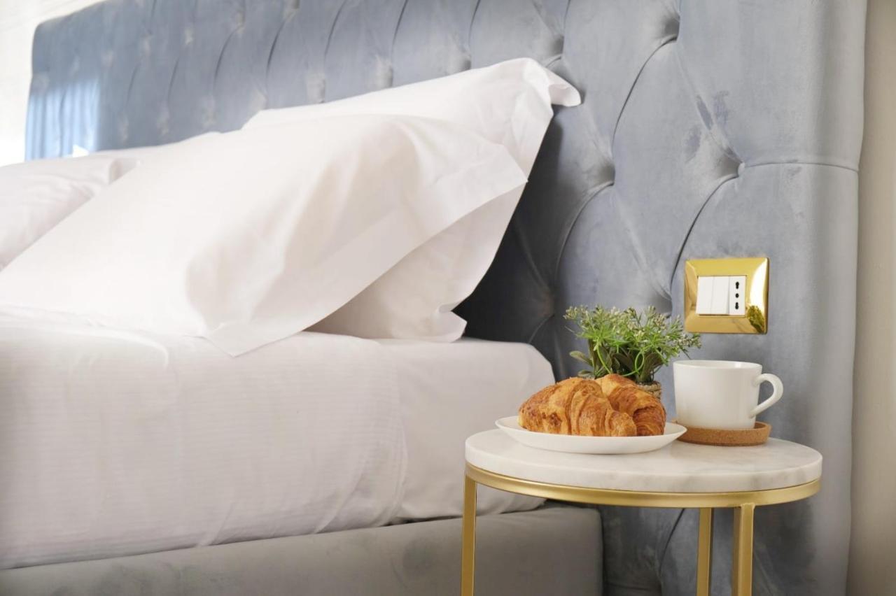 Toscano Palace Luxury Rooms Catania Exterior photo