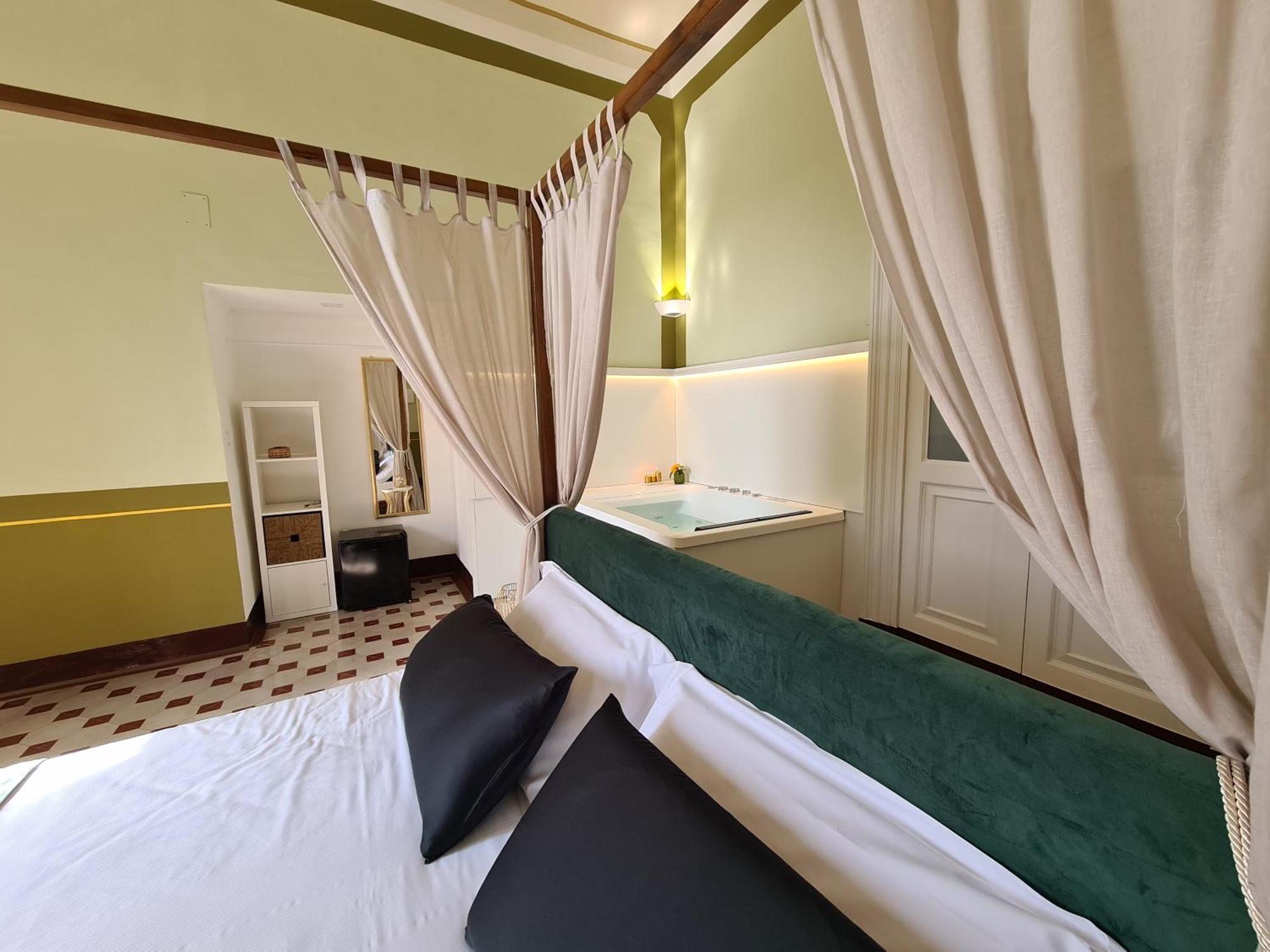 Toscano Palace Luxury Rooms Catania Exterior photo
